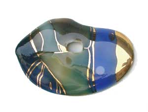 Brooch, oval shape, porcelain